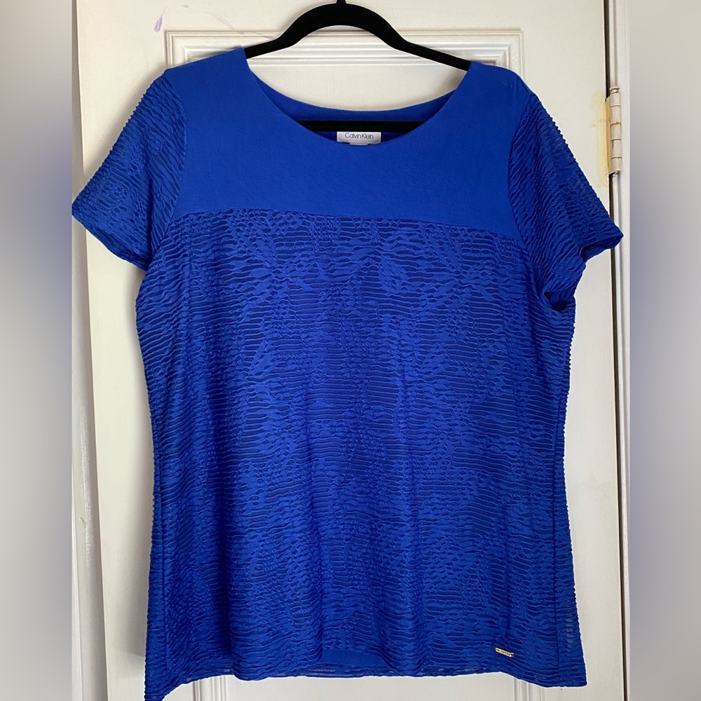 Calvin Klein Blue Textured Women's Top